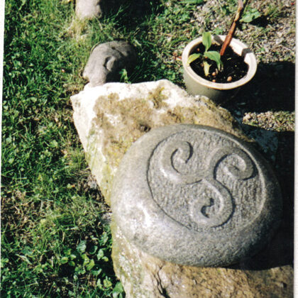 Inversement, Granit de Bretagne, 2005.