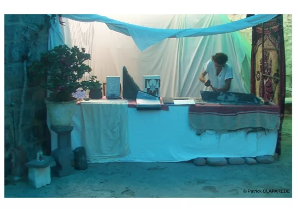 2005.
