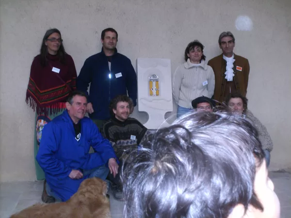 Les  artisans qui ont réalisé le trophé 2011.