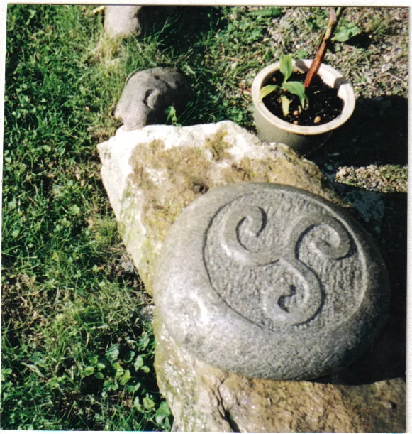 Inversement, Granit de Bretagne, 2005.
