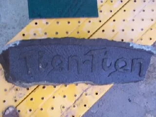 Tien-Tien, lave de Volvic, 2005.