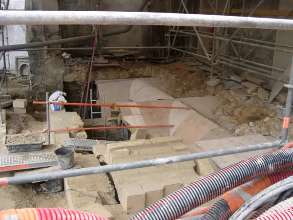 Chantier Laennec, pose des voûtes.