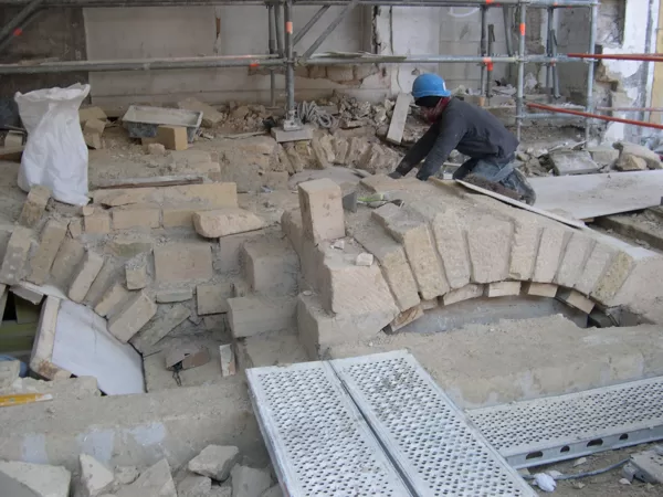 Chantier Laennec, pose des voûtes.